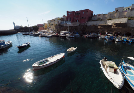 Ventotene, Isole Ponziane